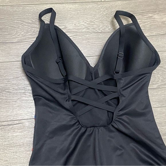 Miraclesuit MULTI Nepali Temptation Underwire One-Piece Swimsuit, US 16 NWOT - Picture 6 of 9